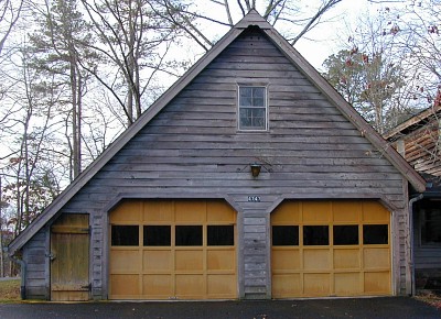 Primitive Country Home - Garage Gable