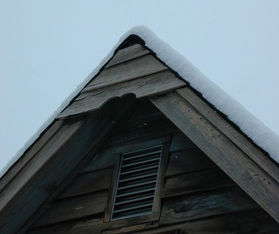 Primitive Country Home - Gable Trim